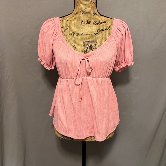 Livi Large Peplum Top Tie Front‎ Blouse Puff Sleeve Pink Ribbed Boho - Picture 1 of 5